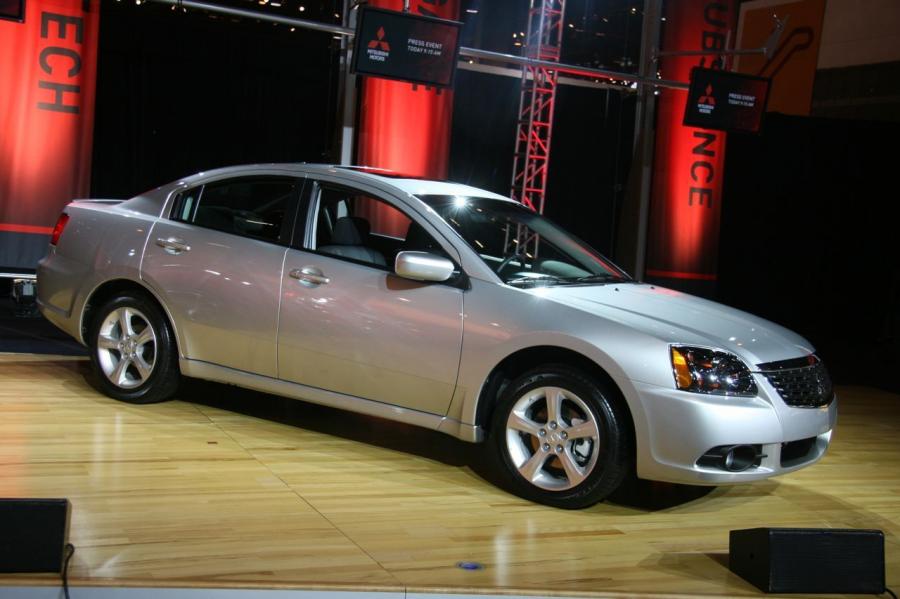  Mitsubishi Galant 2009 года  (фото 5 из 98)